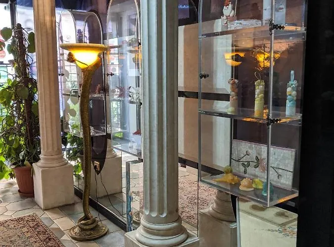 D'elite & Breakfast Frühstückspension 4*