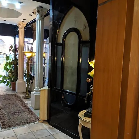 D'elite & Breakfast 4*