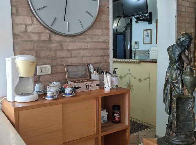 D'elite & Breakfast B&B 4*