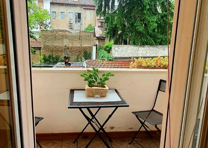 D'elite & Breakfast B&B