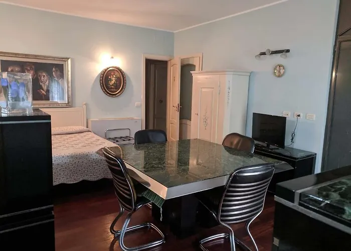 D'elite & Breakfast 4*